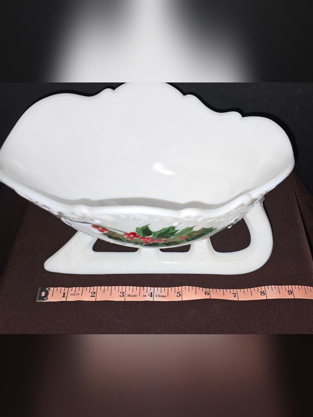Westmoreland Glass Company hand-painted holly milk glass sleigh - Picture 9 of 10